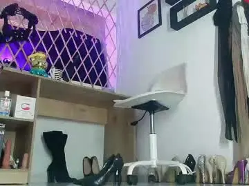 Chaturbate Sex Cam of myla_sarah1