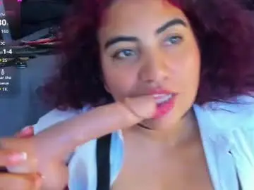 Chaturbate Live Sex Cam of sara_bdsm