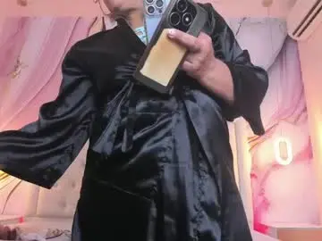 Chaturbate Free Porn Cam of lucy_milf_474