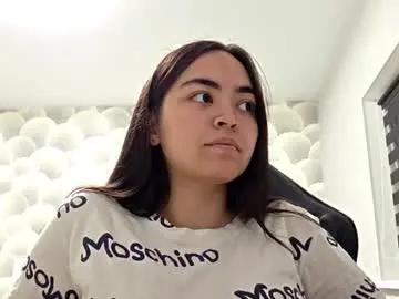 Chaturbate Nude Webcam of tondalurie