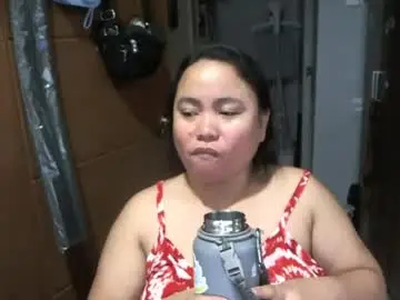 Chaturbate Free Porn Cam of bigboobslyn