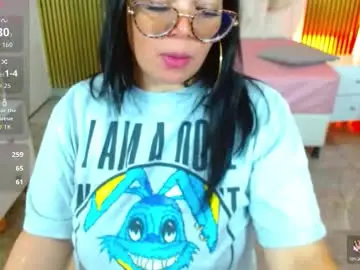 Chaturbate Sex Cam of martina_tay