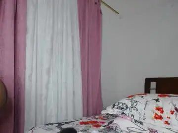 Chaturbate Best live sex cam show of camilasex0