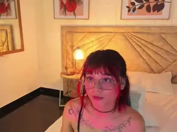 Chaturbate Nude Webcam of emmaduff_