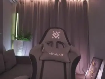 Chaturbate Watch Live Sex Cams of anuricbriny