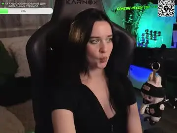 Chaturbate Live Sex Cam of kiralilime