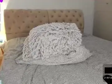 Chaturbate Live Sex of rosavelle01