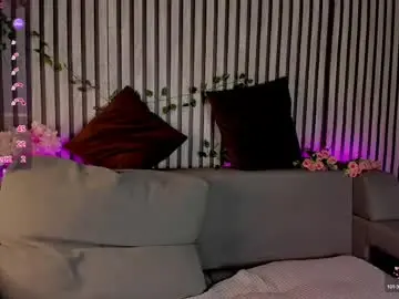 Chaturbate Live Sex Cam of casey_sweeet