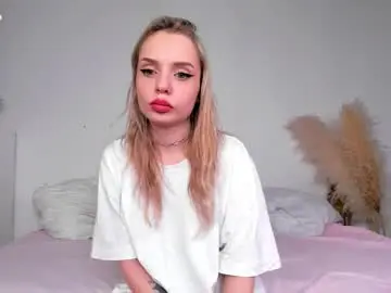 Chaturbate Adult Webcam of little_clare_