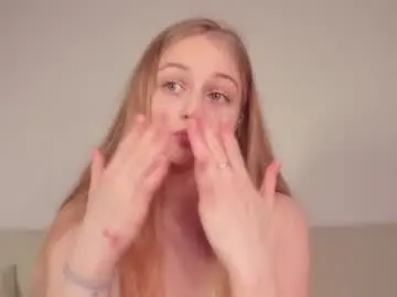 Chaturbate Live Sex of mia_meows