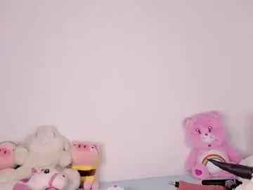 Chaturbate Watch Live Sex Cams of yunahott_