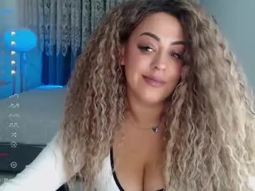 Chaturbate Nude Webcam of _just_a_queen_3