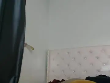 Chaturbate Adult Webcams of africanpetitequeen