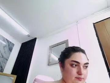 Chaturbate Live Sex Cam of linda_clemont