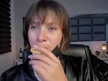 Chaturbate Live Sex of mrs_regina_clk