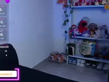 Chaturbate Watch Live Sex Cams of daniela_cute22