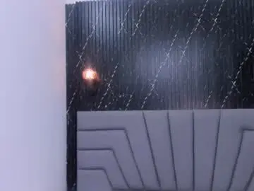 Chaturbate Live Sex Cam of angie_will