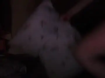 Chaturbate Live Sex Cam of katie_deville