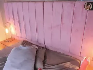 Chaturbate Sex Chat of hillarycollins