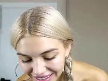 Chaturbate Sex Cam of milabunny_
