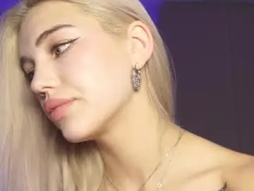 Chaturbate Best live sex cam show of milabunny_