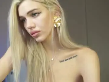 Chaturbate Watch Live Sex Cams of milabunny_