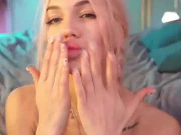 Chaturbate Free Live Porn of milabunny_