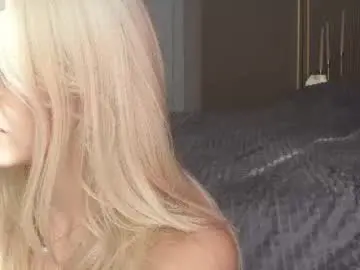 Chaturbate Watch Live Sex Cams of milabunny_
