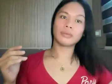 Chaturbate Live Sex Cam of yourseductive_jem