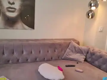 Chaturbate Live Sex of lenna_godess