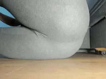 Chaturbate Sex Cam of wet_pants2022