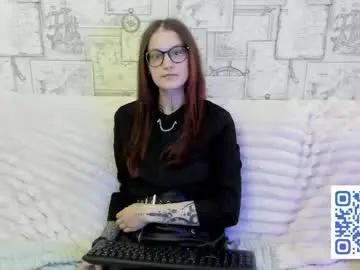 Chaturbate Live Sex of krisdoeill