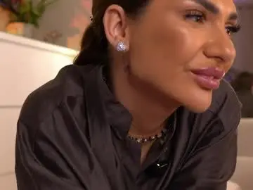 Chaturbate Sex Chat of tinydoll_xo