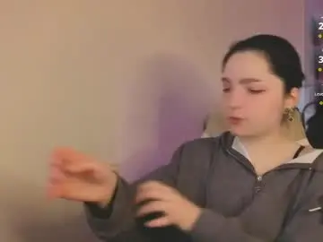 Chaturbate Adult Video Chat of luna_moon13