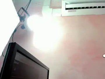 Chaturbate Sex Chat of valentina__ortiz