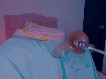 Chaturbate Best live sex cam show of arishott