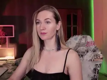 Chaturbate Sex Cam of hello_lisha