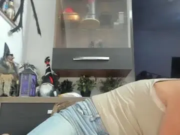 Chaturbate Best live sex cam show of mellbell_
