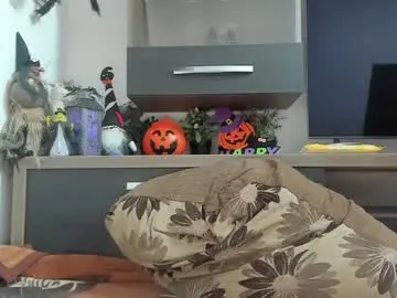 Chaturbate Best live sex cam show of mellbell_