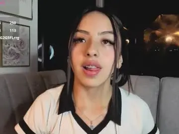 Chaturbate Free Porn Cam of daphne_chers