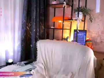 Chaturbate Live Sex Cam of serene_sophiex