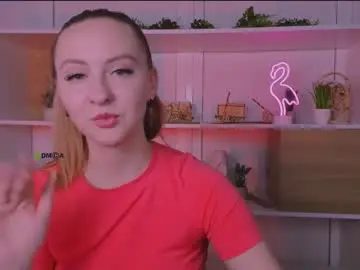Chaturbate Live Sex Cam of mila_glow