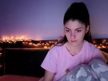 Chaturbate Sex Cam of _just_a_simple_girl