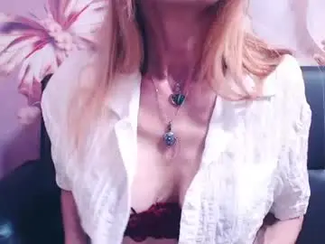 Chaturbate Live Sex Cam of blond_pussy_