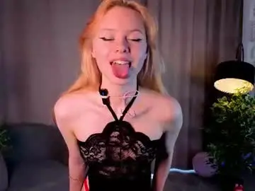 Chaturbate Live Sex Cam of bridgetbottrell