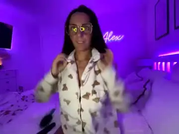 Chaturbate Live Sex Cam of missalexxo