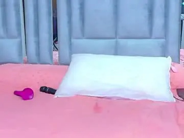 Chaturbate Live Sex Cam of testingdaddyy