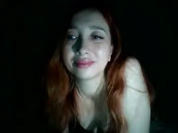 Chaturbate Live Sex Cam of avinelra