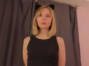 Chaturbate Watch Live Sex Cams of gwenkevwitch