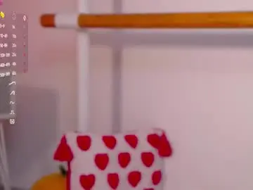 Chaturbate Free Porn Cam of happynewdear